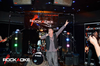 karaoke band pa bar gold coast rockaoke live band (85)